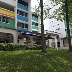 Yishun Ring Road (D27), Shop House #564600921